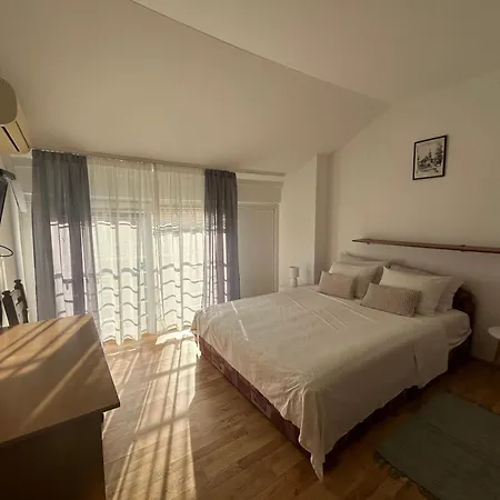 Rusev Guest house 3*