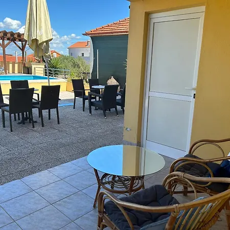 Rusev Guest house Preko